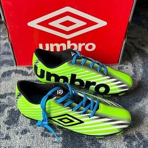 Umbro Kids Soccer Shoes Size 1
